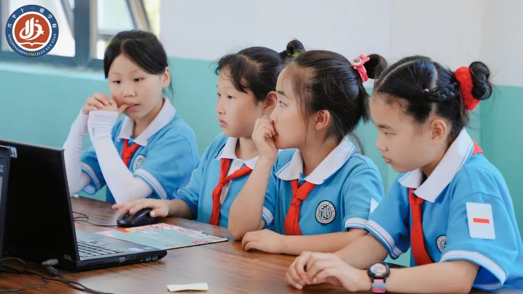 兴平十一建小学 ||【走进创客空间 探索科技奥秘】人工智能主题研学活动圆满完成! 第31张 兴平十一建小学 ||【走进创客空间 探索科技奥秘】人工智能主题研学活动圆满完成! 第31张