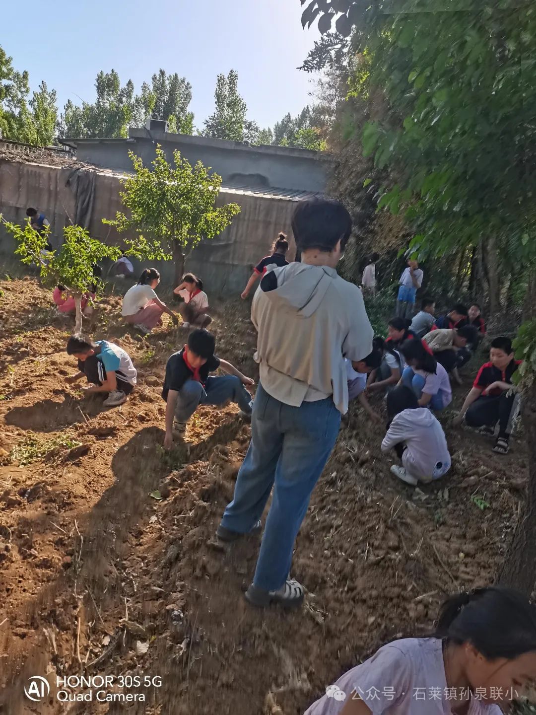 悦动五节 乐享成长丨石莱镇孙泉联办小学“五色”德育活动 第1张