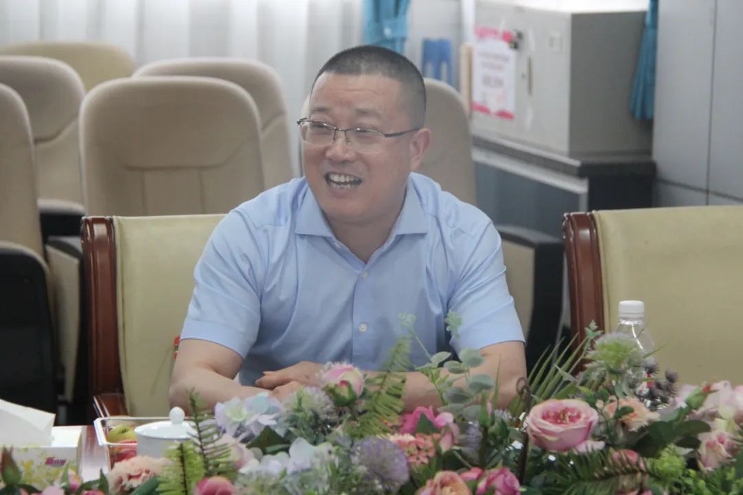 东郡小学迎接芙蓉区人大常委会伍艳飞主任以及 市、区人大代表一行调研视察 第21张 东郡小学迎接芙蓉区人大常委会伍艳飞主任以及 市、区人大代表一行调研视察 第21张
