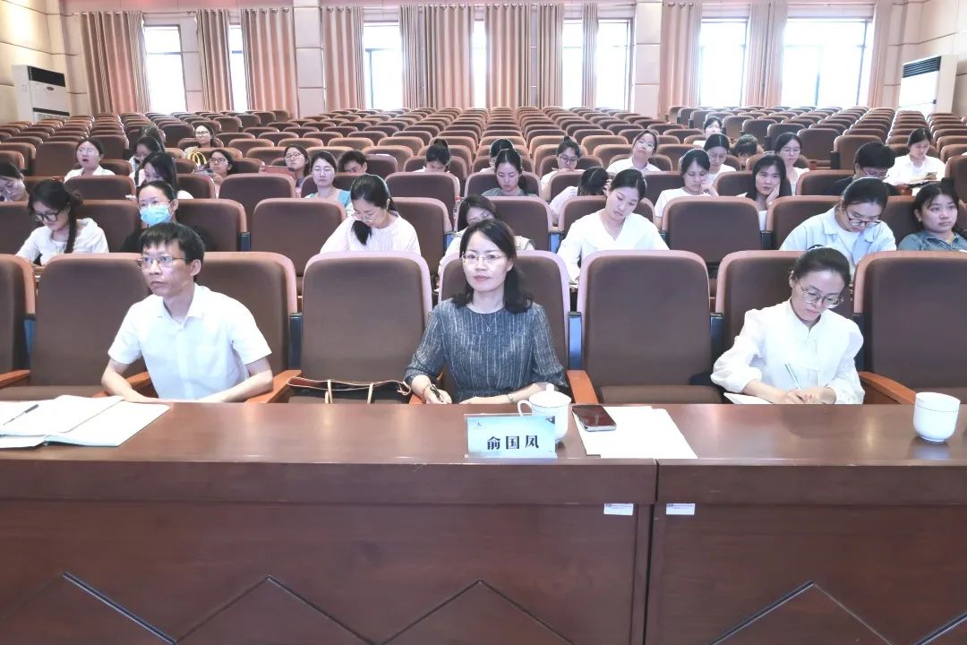 【教学科研·教研掠影】记萧山区小学道德与法治青年教师成长营研训活动 第2张 【教学科研·教研掠影】记萧山区小学道德与法治青年教师成长营研训活动 第2张