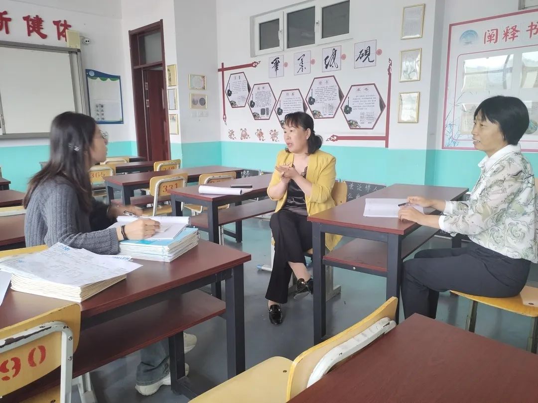 教研办到栗元铺小学调研指导教学工作 第10张