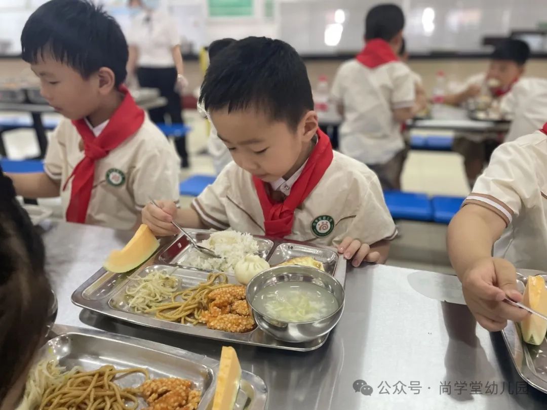 “赴成长之约 ·启小学之旅”——尚学堂幼儿园大班段幼儿走进小学活动 第47张 “赴成长之约 ·启小学之旅”——尚学堂幼儿园大班段幼儿走进小学活动 第47张