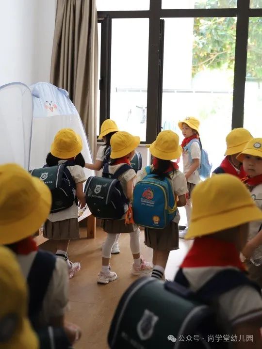 “赴成长之约 ·启小学之旅”——尚学堂幼儿园大班段幼儿走进小学活动 第48张 “赴成长之约 ·启小学之旅”——尚学堂幼儿园大班段幼儿走进小学活动 第48张