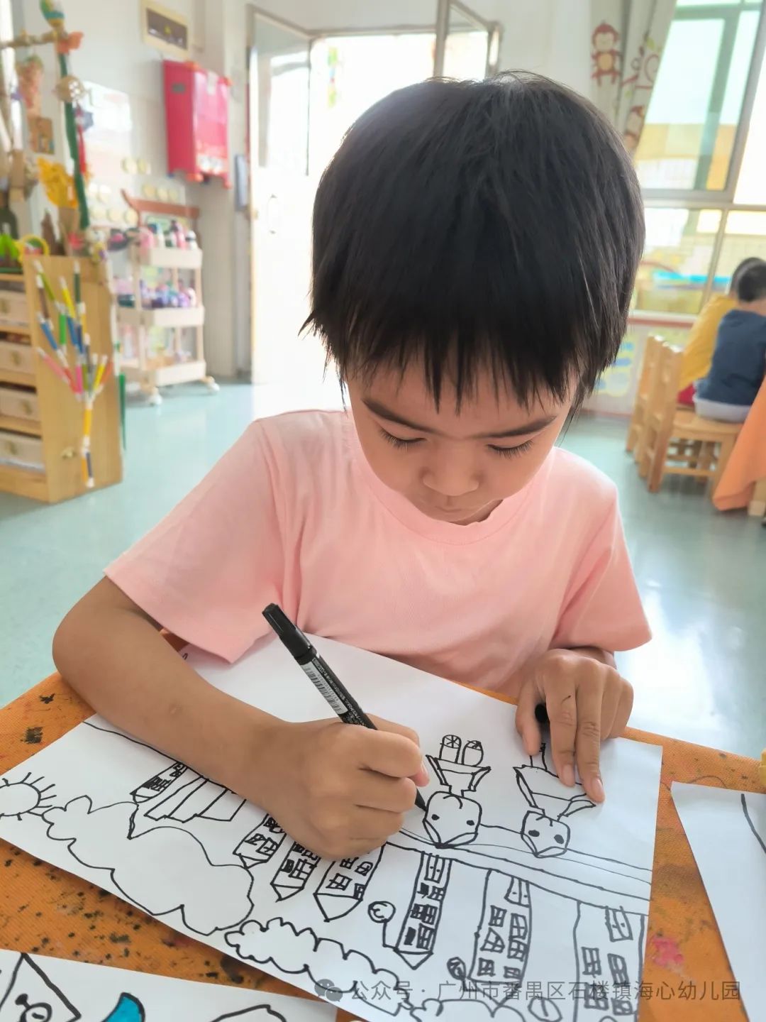 探秘小学,筑梦成长——石楼镇海心幼儿园幼小衔接参观海鸥学校活动 第12张