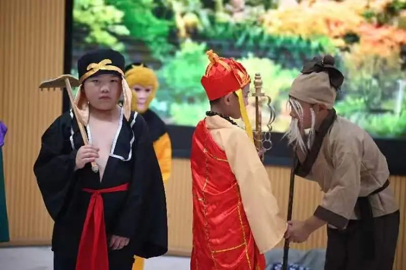 金沙教育研究院附属第二实验小学举行课本剧、情景剧演出大赛 第3张 金沙教育研究院附属第二实验小学举行课本剧、情景剧演出大赛 第3张
