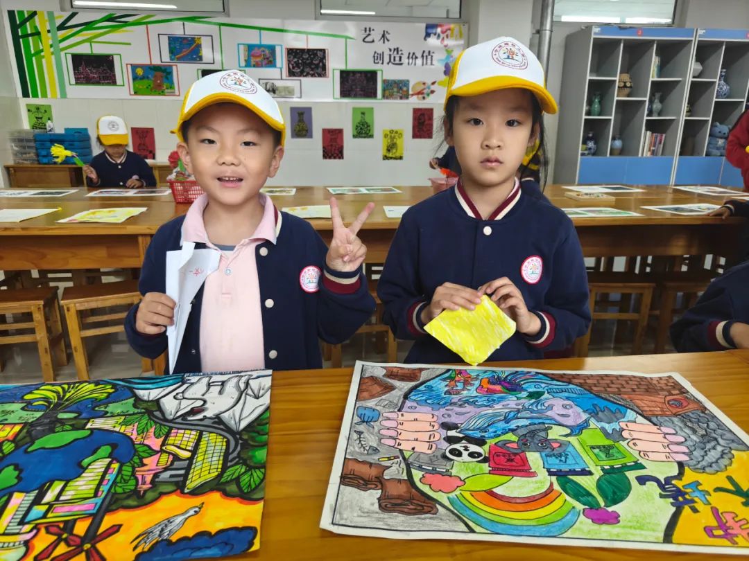 初夏“探”小学,一起“趣”成长 ——宁波路学校迎接宁波路幼儿园小朋友到校参观 第32张 初夏“探”小学,一起“趣”成长 ——宁波路学校迎接宁波路幼儿园小朋友到校参观 第32张