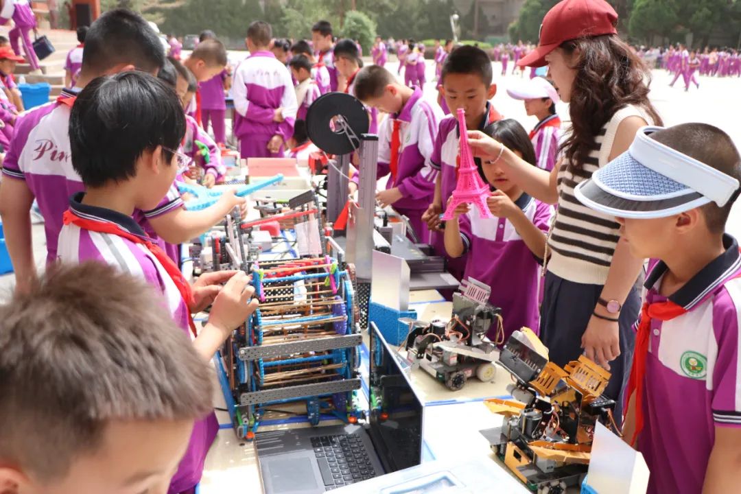 靖师附小教育集团第一小学2024年校园科技节 第25张 靖师附小教育集团第一小学2024年校园科技节 第25张