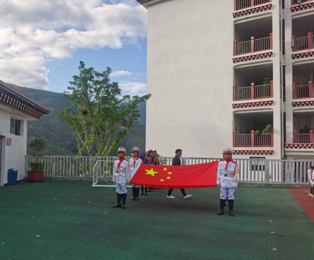 把握今天 勤奋学习——乔瓦镇第二小学第十四周国旗下主题活动 第5张 把握今天 勤奋学习——乔瓦镇第二小学第十四周国旗下主题活动 第5张