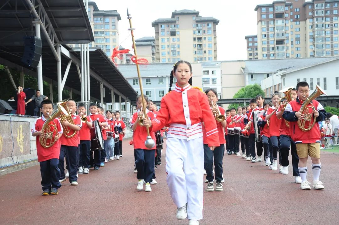 【浙大小学·动态】雏鹰奋飞,志存高远——浙大小学2024年第五届素质教育活动周暨课后服务成果展示活动开幕啦 第19张