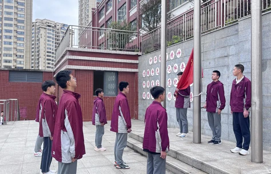 向国旗敬礼 | 第十四周升旗仪式—为高考加油! 第20张