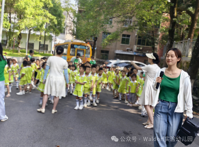 【科学幼小衔接】初探小学 • “幼”见成长——华德瑞幼儿园大班组参观小学活动 第11张