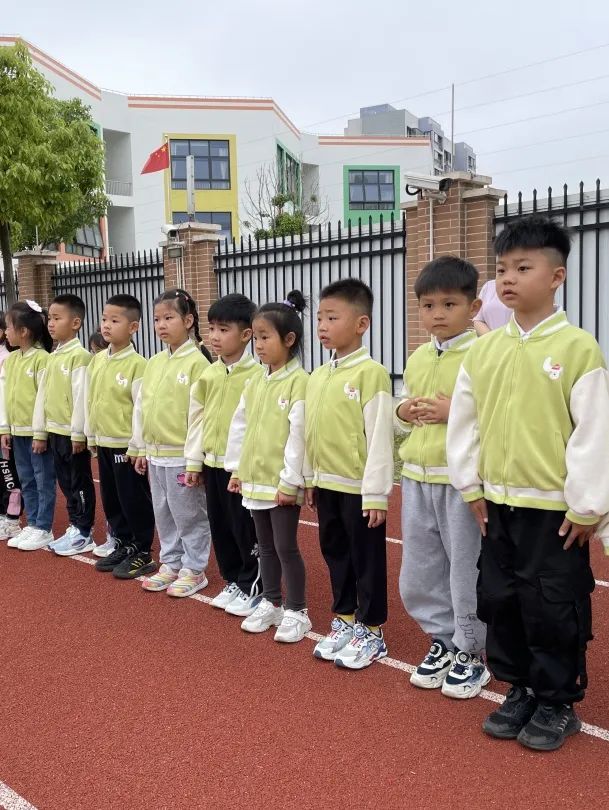 【靖海之星教育集团】【幼儿成长】走进小学,初探成长——彭镇幼儿园大班组参观小学活动 第9张