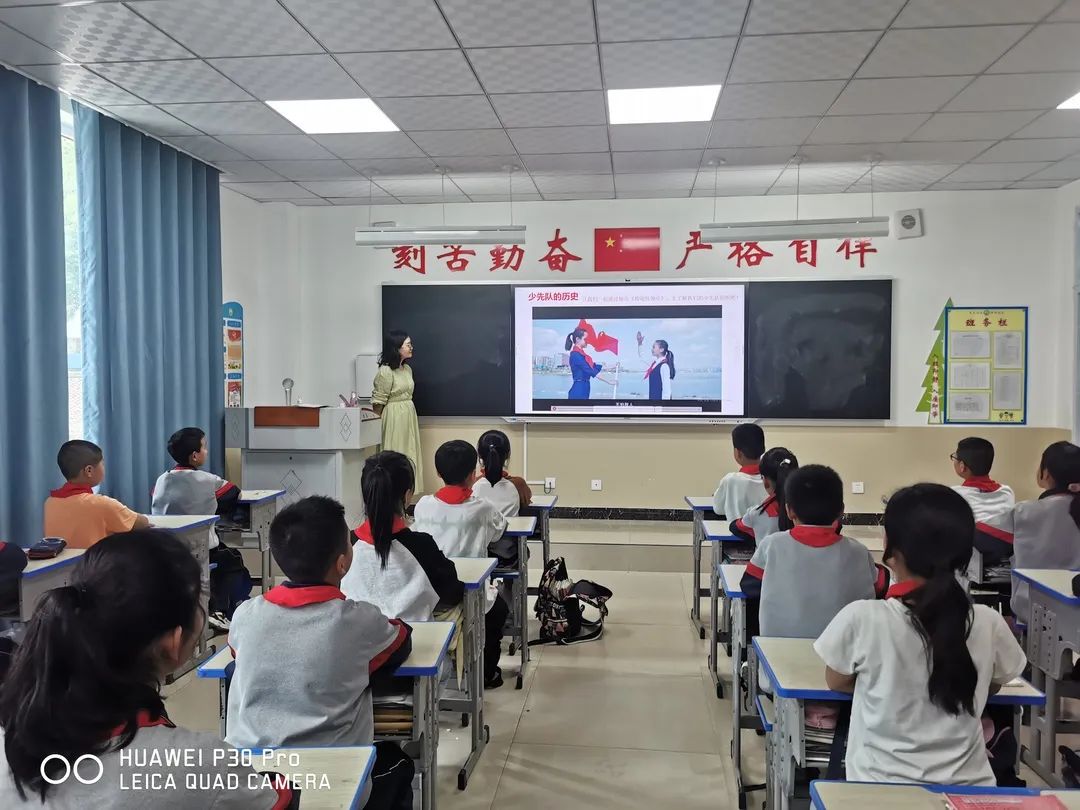【“三抓三促”行动进行中】康县城关第三小学少先队组织开展形式多样的队前教育活动 第6张 【“三抓三促”行动进行中】康县城关第三小学少先队组织开展形式多样的队前教育活动 第6张
