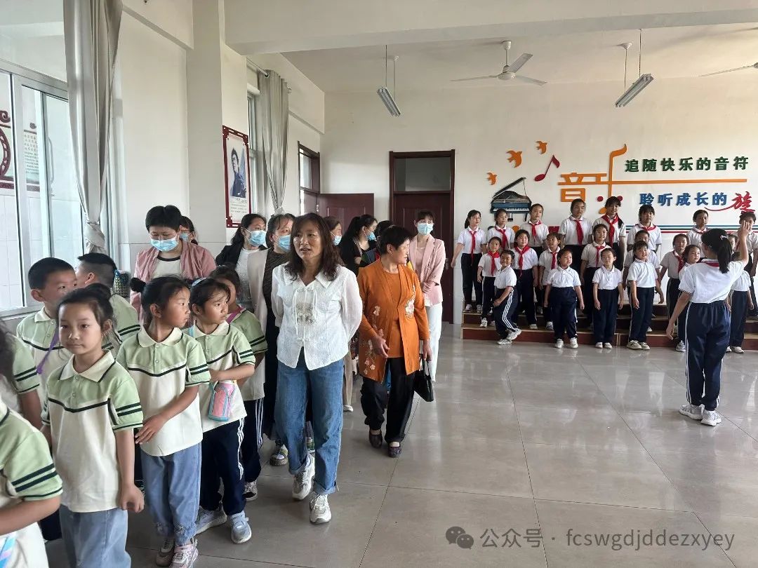【小学初体验,衔接共成长】王瓜店街道第二中心幼儿园开展“守护育幼底线,成就美好童年”幼小衔接活动 第67张