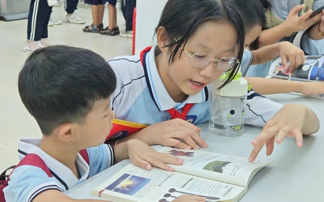 探秘小学  启程未来——乐东县第二幼儿园参观小学活动 第37张