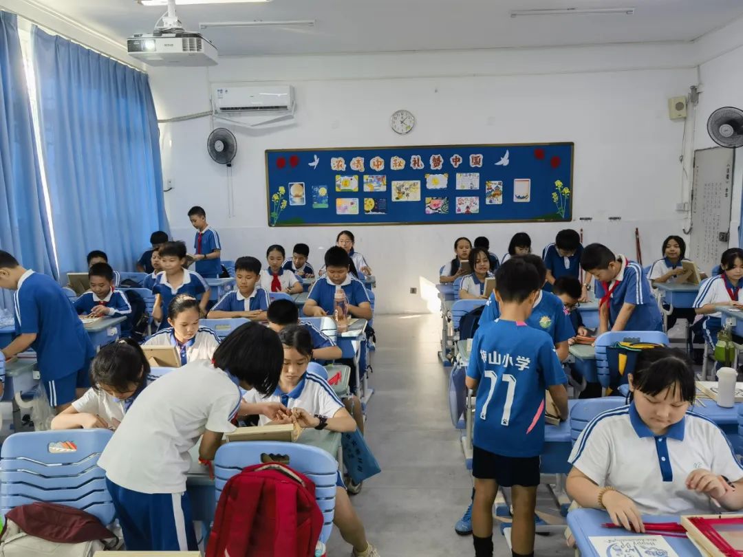 “劳动最光荣” —— 梅山小学学生劳动素养提升系列活动纪实 第220张