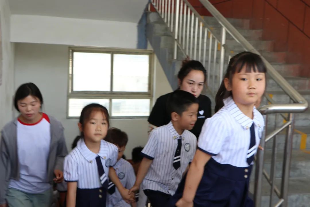 小学初体验、衔接零距离 | 后河镇中心小学邀请后河镇紫金幼儿园开展“幼升小”参观实践活动 第37张