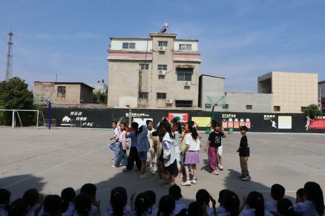 小学初体验、衔接零距离 | 后河镇中心小学邀请后河镇紫金幼儿园开展“幼升小”参观实践活动 第16张
