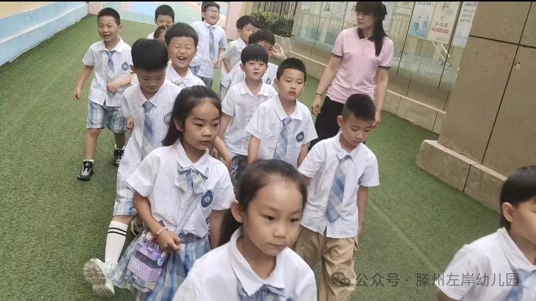 初探小学,“幼”见成长——滕州左岸幼儿园参观小学 第4张