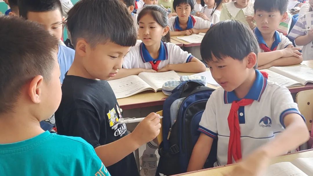 【幼小衔接】大白庄小学联合大白庄镇中心幼儿园开展了“探秘小学,快乐衔接”的活动 第6张 【幼小衔接】大白庄小学联合大白庄镇中心幼儿园开展了“探秘小学,快乐衔接”的活动 第6张