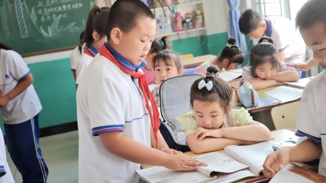 【幼小衔接】大白庄小学联合大白庄镇中心幼儿园开展了“探秘小学,快乐衔接”的活动 第8张 【幼小衔接】大白庄小学联合大白庄镇中心幼儿园开展了“探秘小学,快乐衔接”的活动 第8张