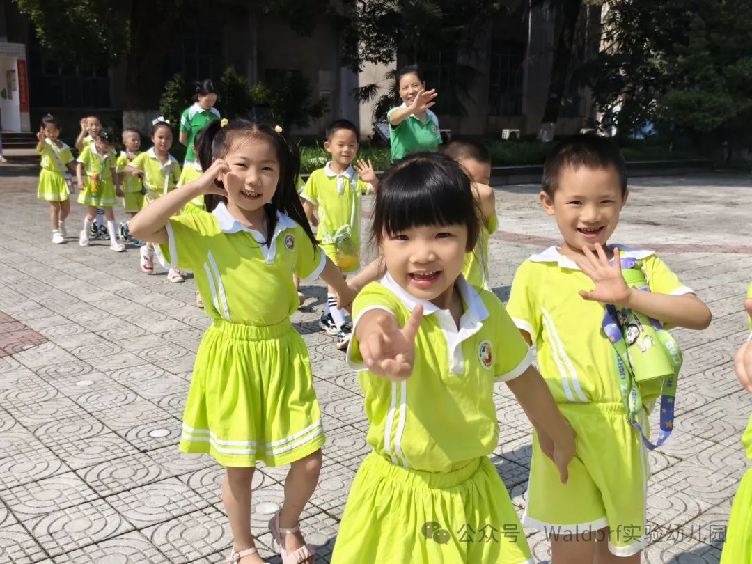 【科学幼小衔接】初探小学 • “幼”见成长——华德瑞幼儿园大班组参观小学活动 第12张