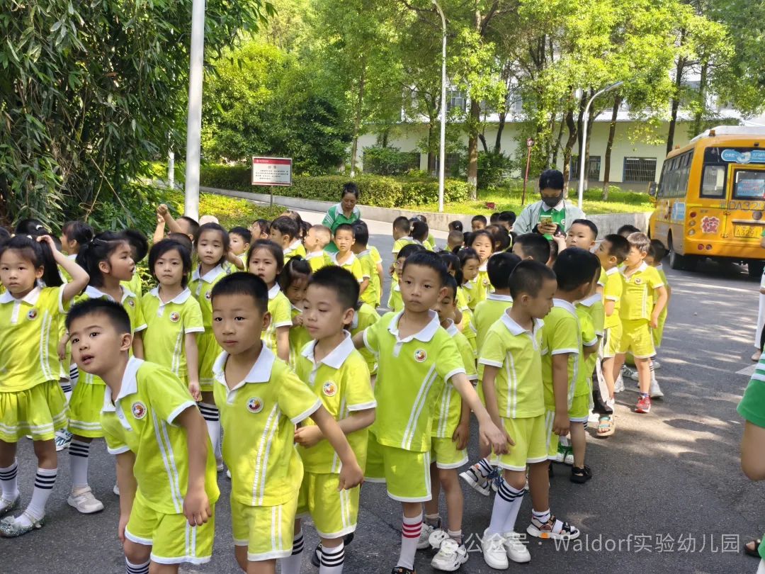 【科学幼小衔接】初探小学 • “幼”见成长——华德瑞幼儿园大班组参观小学活动 第10张