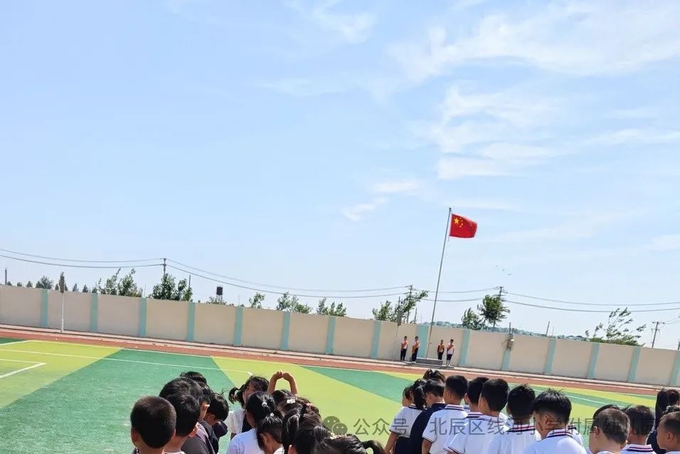 【幼小衔接】初探小学,筑梦成长-大班幼儿参观小学活动 第6张 【幼小衔接】初探小学,筑梦成长-大班幼儿参观小学活动 第6张