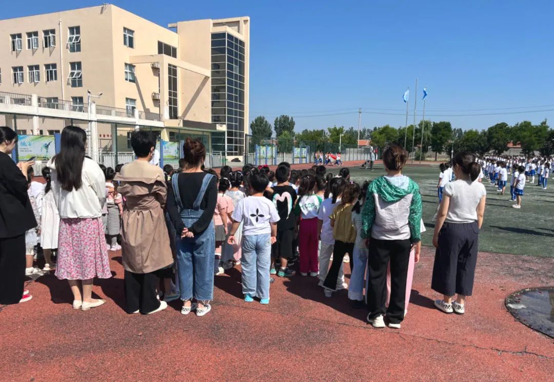 【幼小衔接】大白庄小学联合大白庄镇中心幼儿园开展了“探秘小学,快乐衔接”的活动 第2张 【幼小衔接】大白庄小学联合大白庄镇中心幼儿园开展了“探秘小学,快乐衔接”的活动 第2张