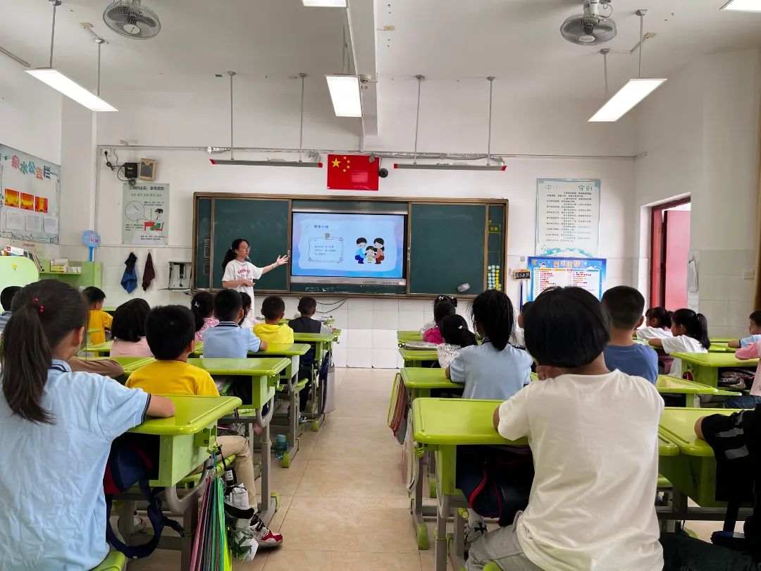 关注心灵成长 拥抱美好未来——上河城小学2024年“5·25”心理健康节圆满落幕 第6张 关注心灵成长 拥抱美好未来——上河城小学2024年“5·25”心理健康节圆满落幕 第6张