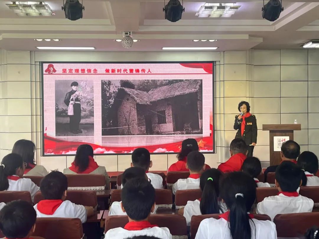 【湖西·党建引领·德育】湖西街小学“传承雷锋精神,争当追'锋'少年”主题活动 第7张