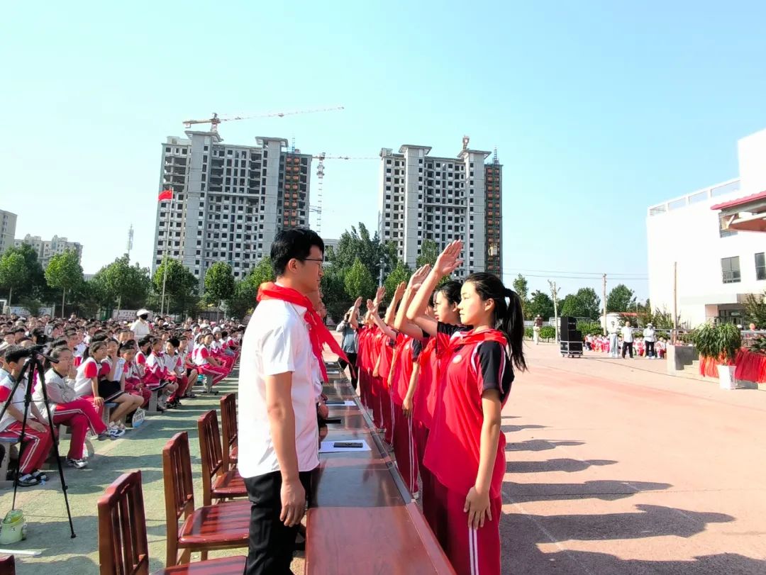 放飞中国梦 活力向未来|泰安路小学童心明德实践活动暨庆“六一”文艺汇演 第4张 放飞中国梦 活力向未来|泰安路小学童心明德实践活动暨庆“六一”文艺汇演 第4张