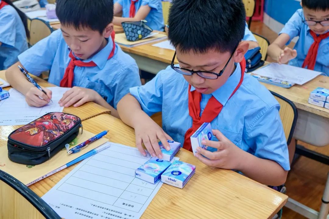 【青教杯】静•美|一窥小学 灵动自然 第7张 【青教杯】静•美|一窥小学 灵动自然 第7张