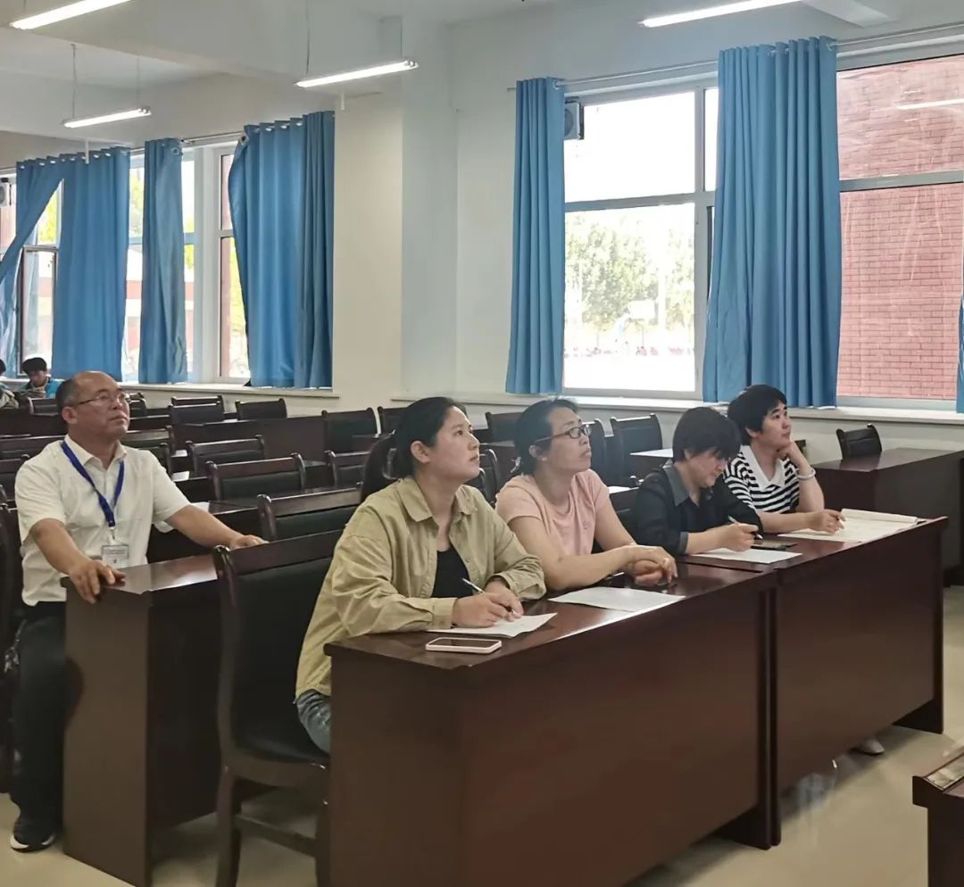 研思同行 备战高考 第23张 研思同行 备战高考 第23张