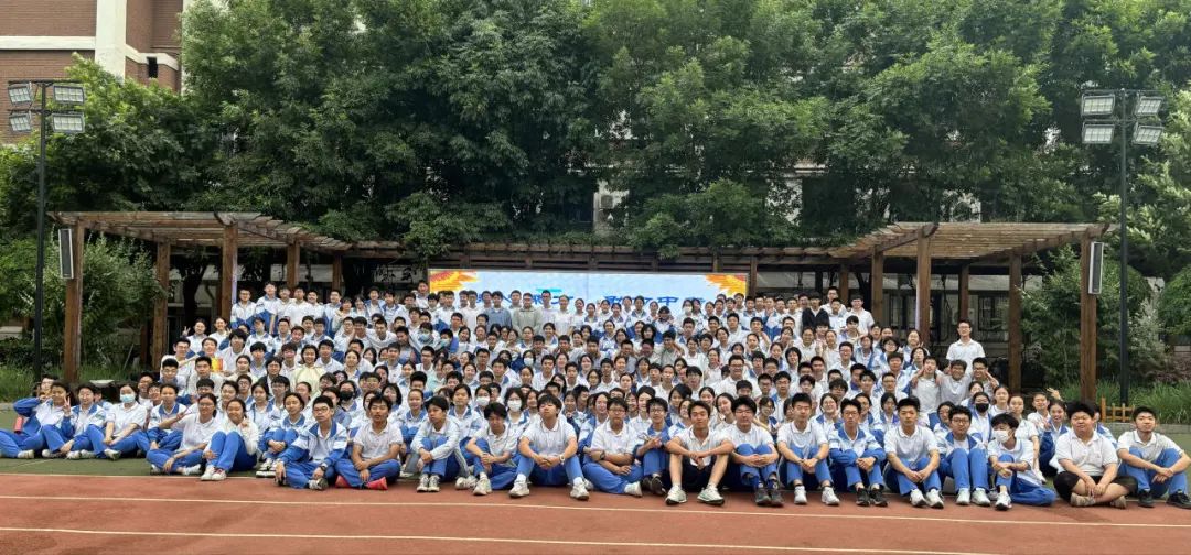 凝心聚力,助力中考——九十中学开展九年级考前团体辅导活动 第14张 凝心聚力,助力中考——九十中学开展九年级考前团体辅导活动 第14张