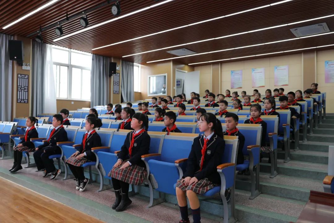 【请回答 81192】紫薇小学开展“纪念'海空卫士'王伟烈士”主题活动 第16张 【请回答 81192】紫薇小学开展“纪念'海空卫士'王伟烈士”主题活动 第16张