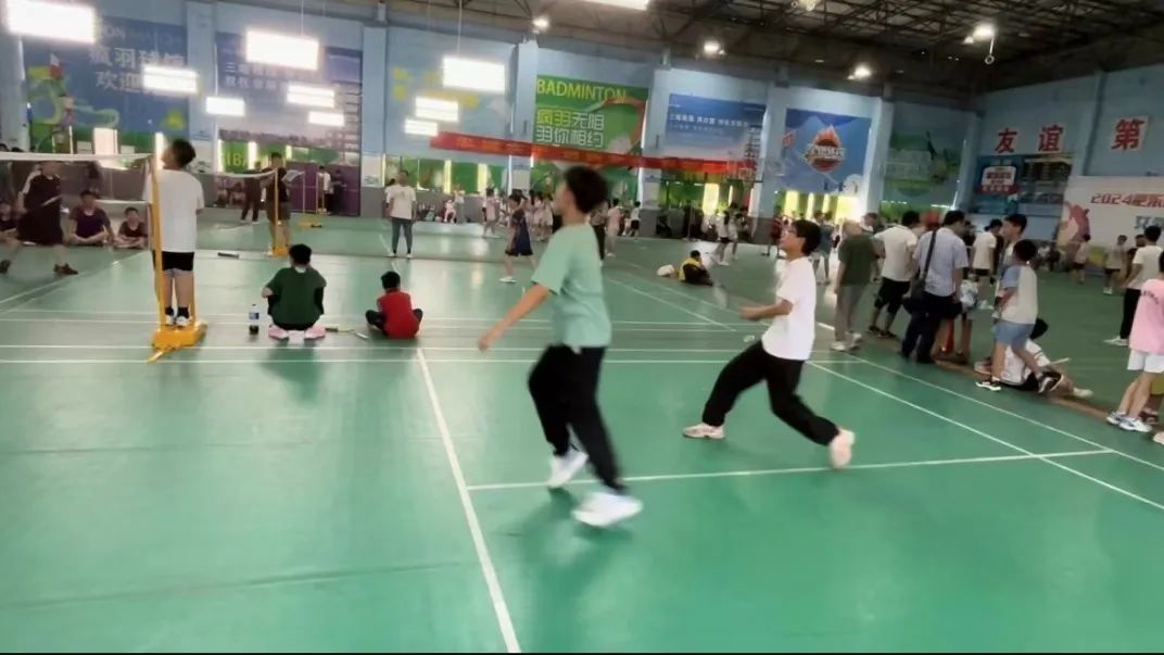逐梦赛场 谁“羽”争锋——白衣小学参加肥东县第四届中小学羽毛球比赛 第14张