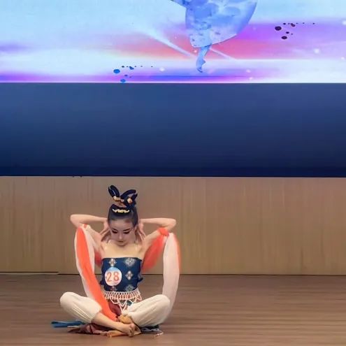 “艺”彩纷呈 “术”写未来丨龙港市实验小学第二届艺术节 第134张