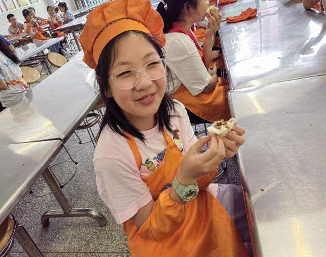 “烹”然心动,“包”出精彩 ——状元小学2024年春季五年级食育课程 第37张