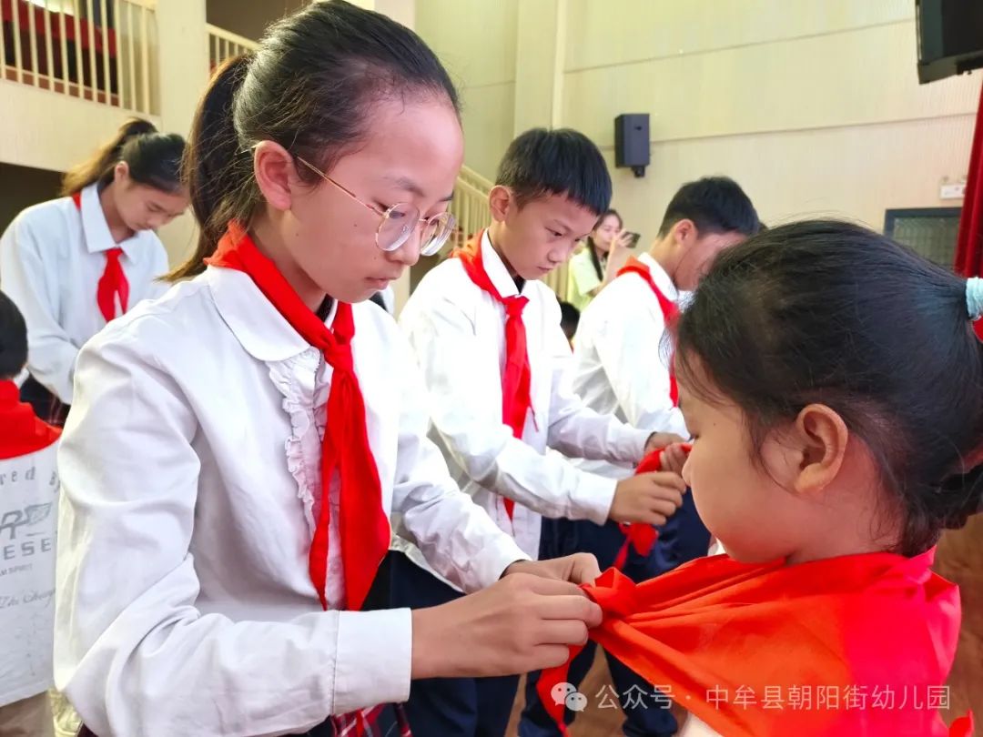 小学“慧”感知,衔接育成长——中牟县朝阳街幼儿园参观小学活动 第23张 小学“慧”感知,衔接育成长——中牟县朝阳街幼儿园参观小学活动 第23张