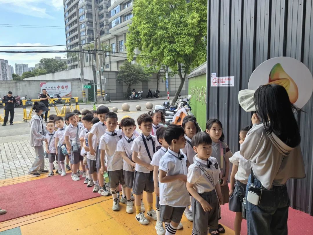 【雅趣童年】“趣”探小学,衔接有度——永嘉县博雅滨江幼儿园大班段参观小学活动 第47张 【雅趣童年】“趣”探小学,衔接有度——永嘉县博雅滨江幼儿园大班段参观小学活动 第47张