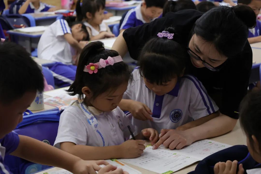 走进小学,幼见成长——宝澜雅苑幼儿园参观小学活动 第40张 走进小学,幼见成长——宝澜雅苑幼儿园参观小学活动 第40张