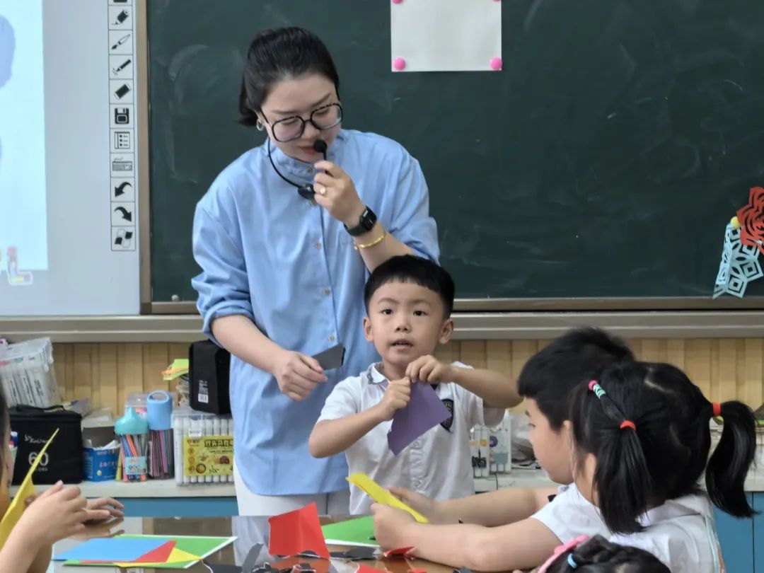 【雅趣童年】“趣”探小学,衔接有度——永嘉县博雅滨江幼儿园大班段参观小学活动 第70张 【雅趣童年】“趣”探小学,衔接有度——永嘉县博雅滨江幼儿园大班段参观小学活动 第70张