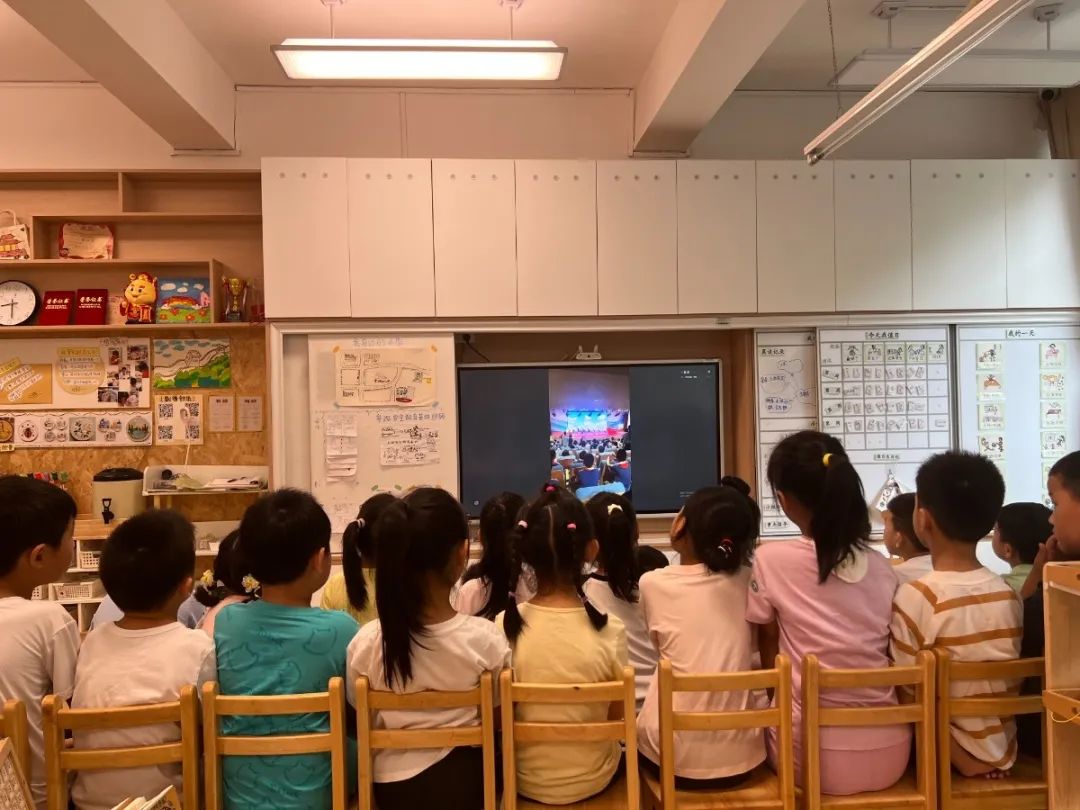 趣探小学 筑梦成长——金湖幼儿园大班组参观银湖实验小学 第31张 趣探小学 筑梦成长——金湖幼儿园大班组参观银湖实验小学 第31张