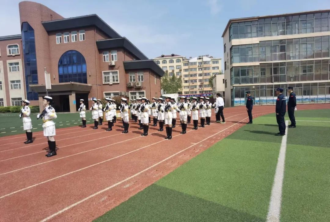 【喜报】崇明岛路小学在新区中小学生暨教职工运动会中喜获佳绩! 第11张