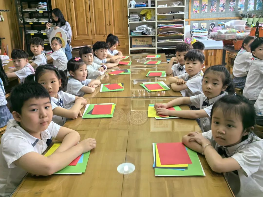 【雅趣童年】“趣”探小学,衔接有度——永嘉县博雅滨江幼儿园大班段参观小学活动 第71张 【雅趣童年】“趣”探小学,衔接有度——永嘉县博雅滨江幼儿园大班段参观小学活动 第71张