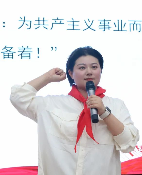 红领巾爱祖国 ——枝江英杰小学开展六一主题队日暨新队员入队仪式活动 第40张