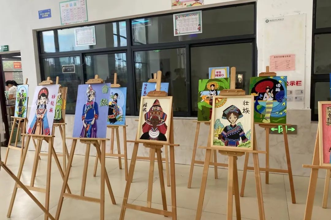 学前教育学院赴安义县板溪小学开展“大手拉小手 童心向未来”主题实践活动 第10张 学前教育学院赴安义县板溪小学开展“大手拉小手 童心向未来”主题实践活动 第10张