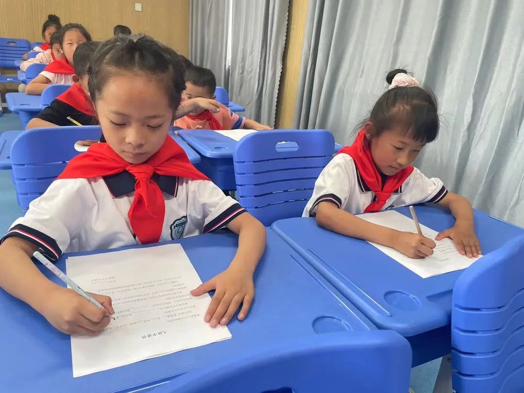 【全环境立德树人】高庄街道苍龙峡小学组织队前教育系列活动 第23张