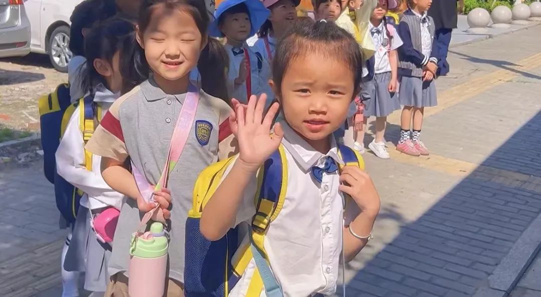 【雅趣童年】“趣”探小学,衔接有度——永嘉县博雅滨江幼儿园大班段参观小学活动 第46张 【雅趣童年】“趣”探小学,衔接有度——永嘉县博雅滨江幼儿园大班段参观小学活动 第46张